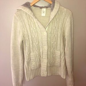 Sweater with fur hood